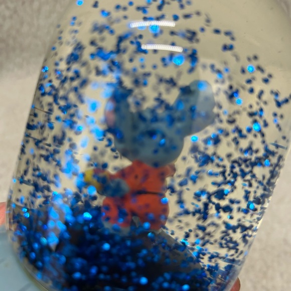 Lilo & Stitch Experiment 626 prison cell snow globe BoxLunch Exclusive 5.5" - Picture 8 of 13